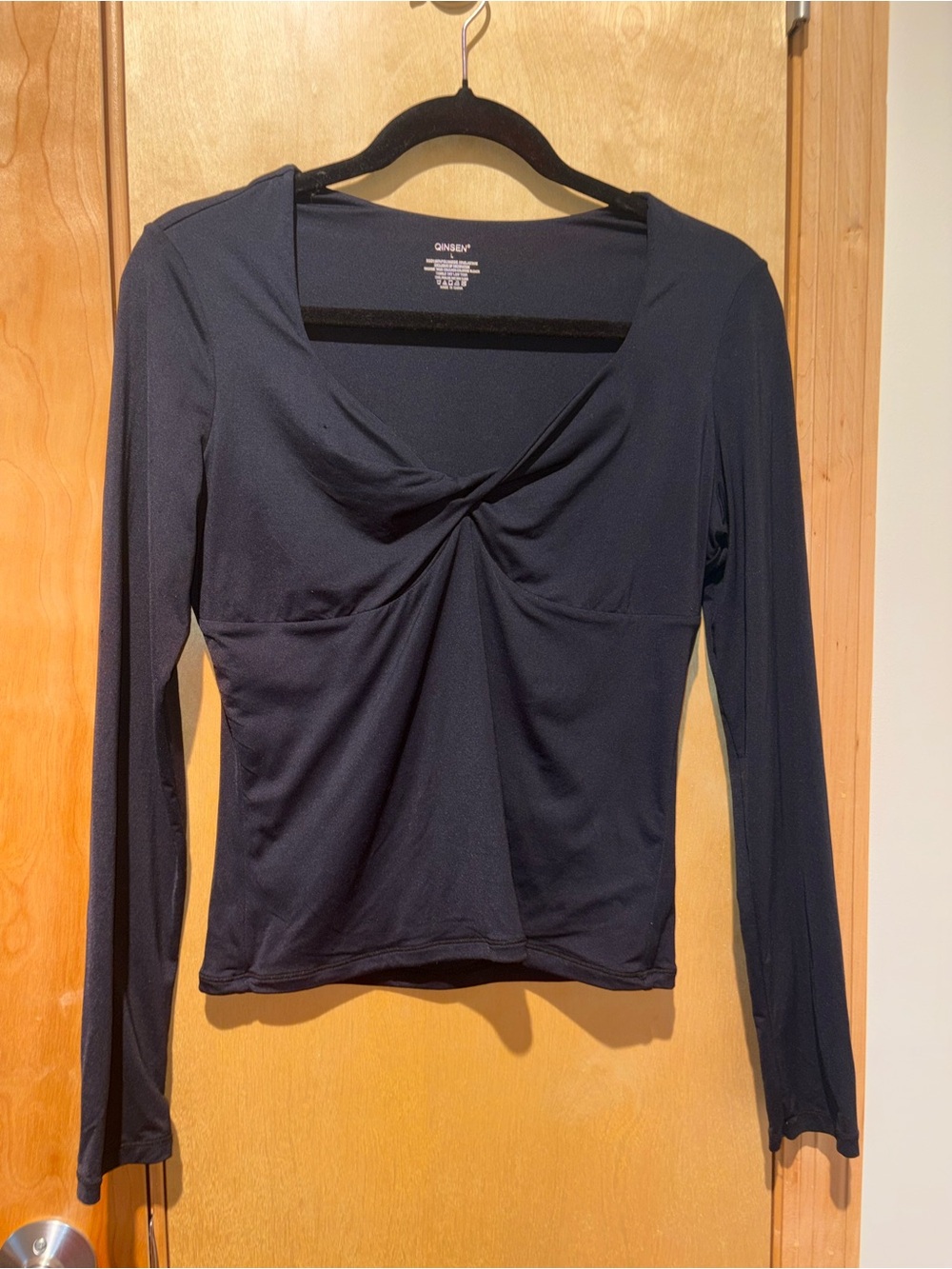 Women's Black Twist-Front Long Sleeve Top by C9 Champion